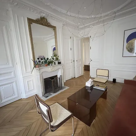 Apartment Spacious Quiet And Elegant In *